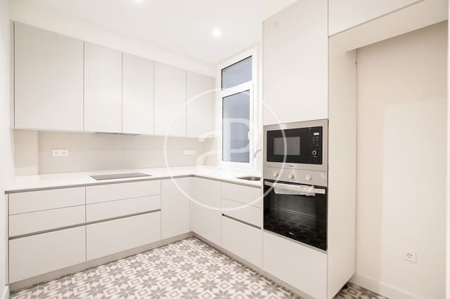 3 slaapkamer Appartement te koop in La Dreta de L'Eixample, Barcelona stad - € 830.000 (Ref: 9861862)