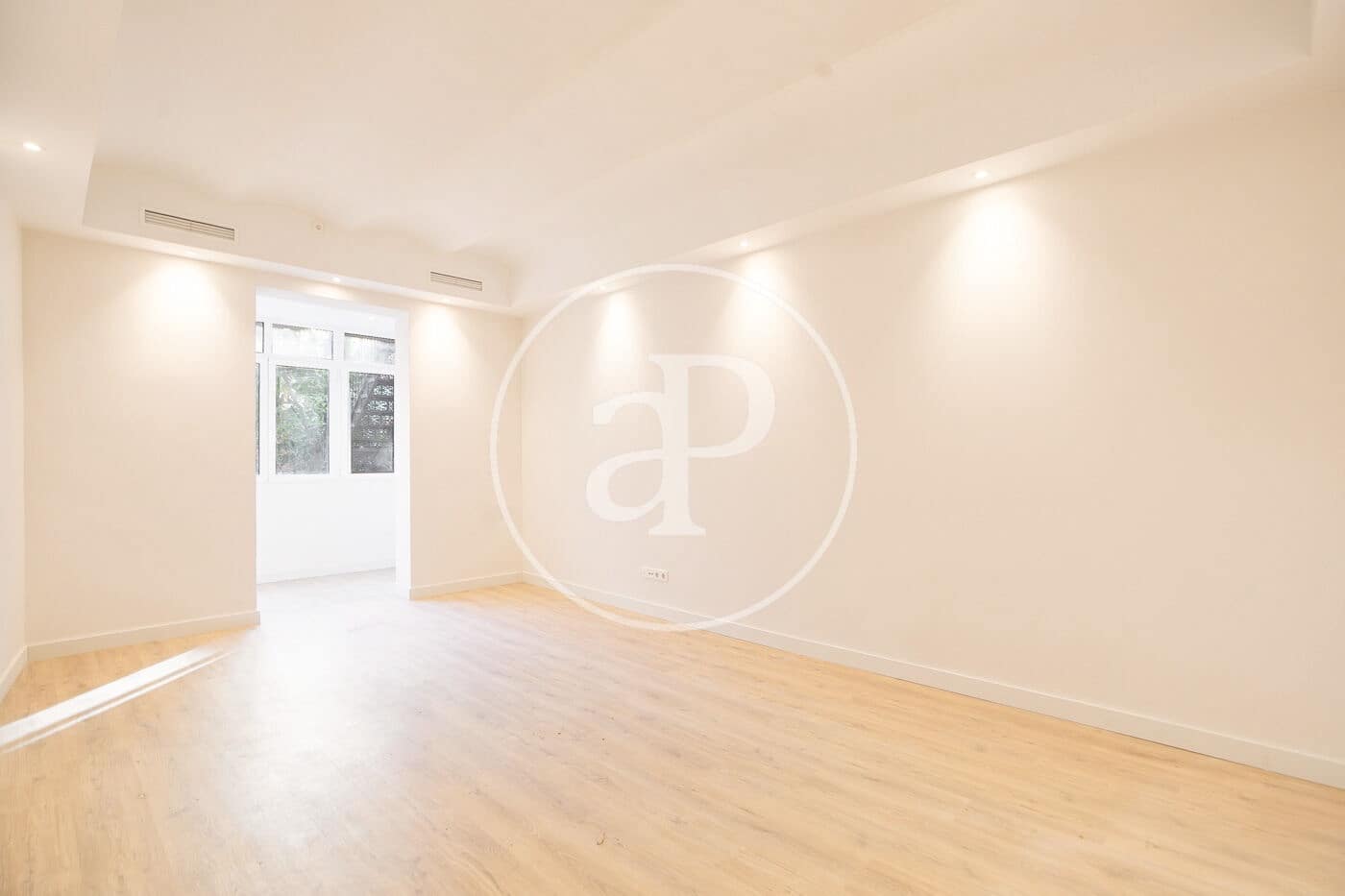 3 slaapkamer Appartement te koop in Barcelona stad - € 830.000 (Ref: 9861862)