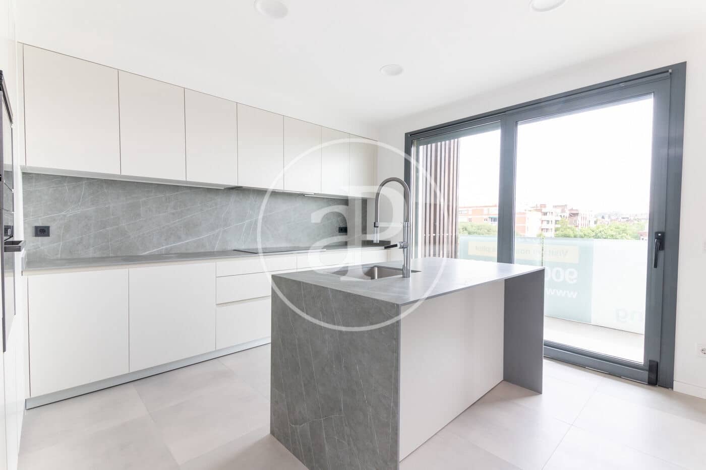 3 bedroom Apartment for rent in Barcelona city with pool garage - € 3,830 (Ref: 9861864)