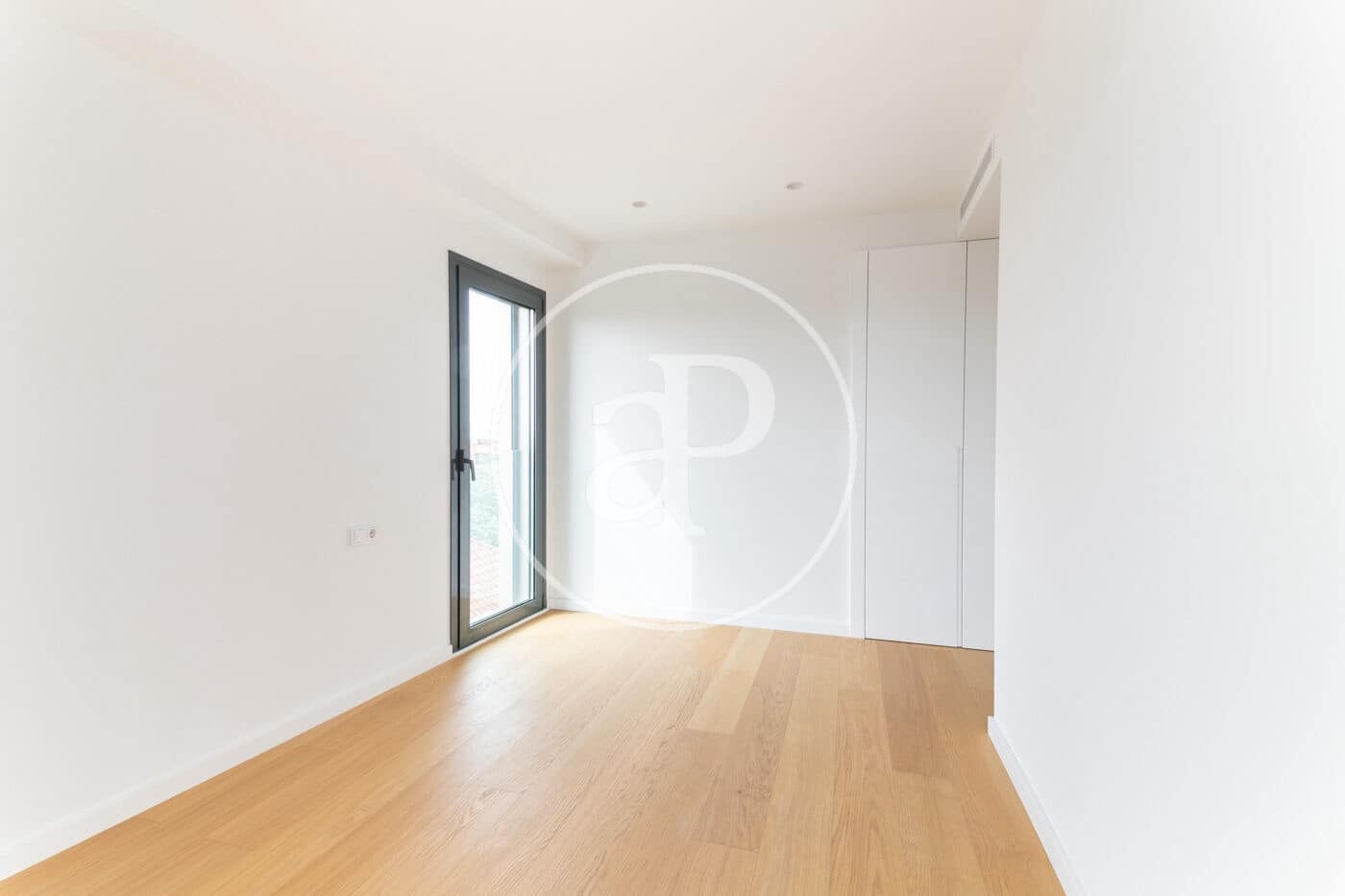 3 bedroom Apartment for rent in Barcelona city with pool garage - € 3,830 (Ref: 9861864)