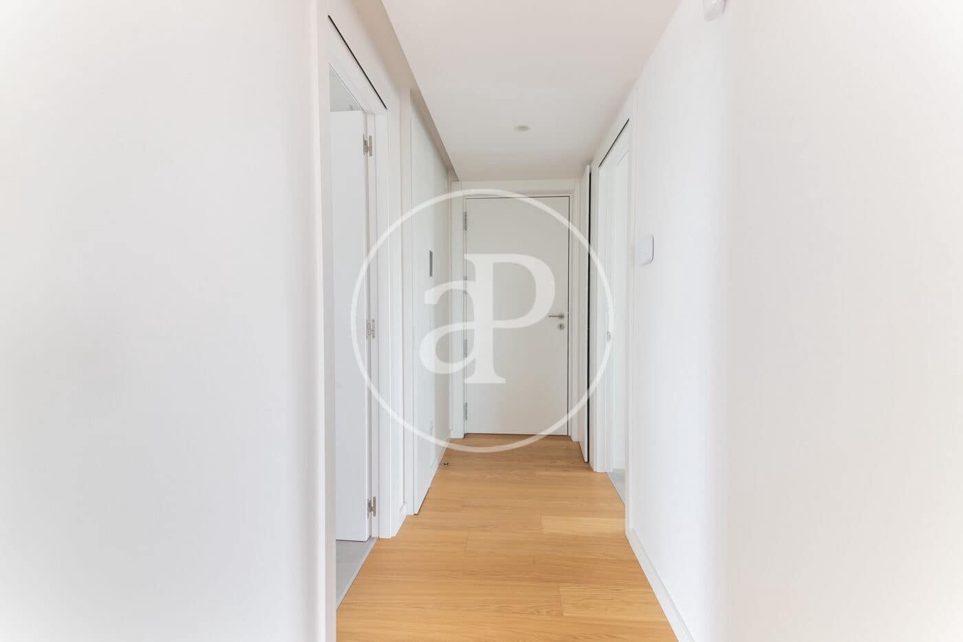 3 bedroom Apartment for rent in Barcelona city with pool garage - € 3,830 (Ref: 9861864)