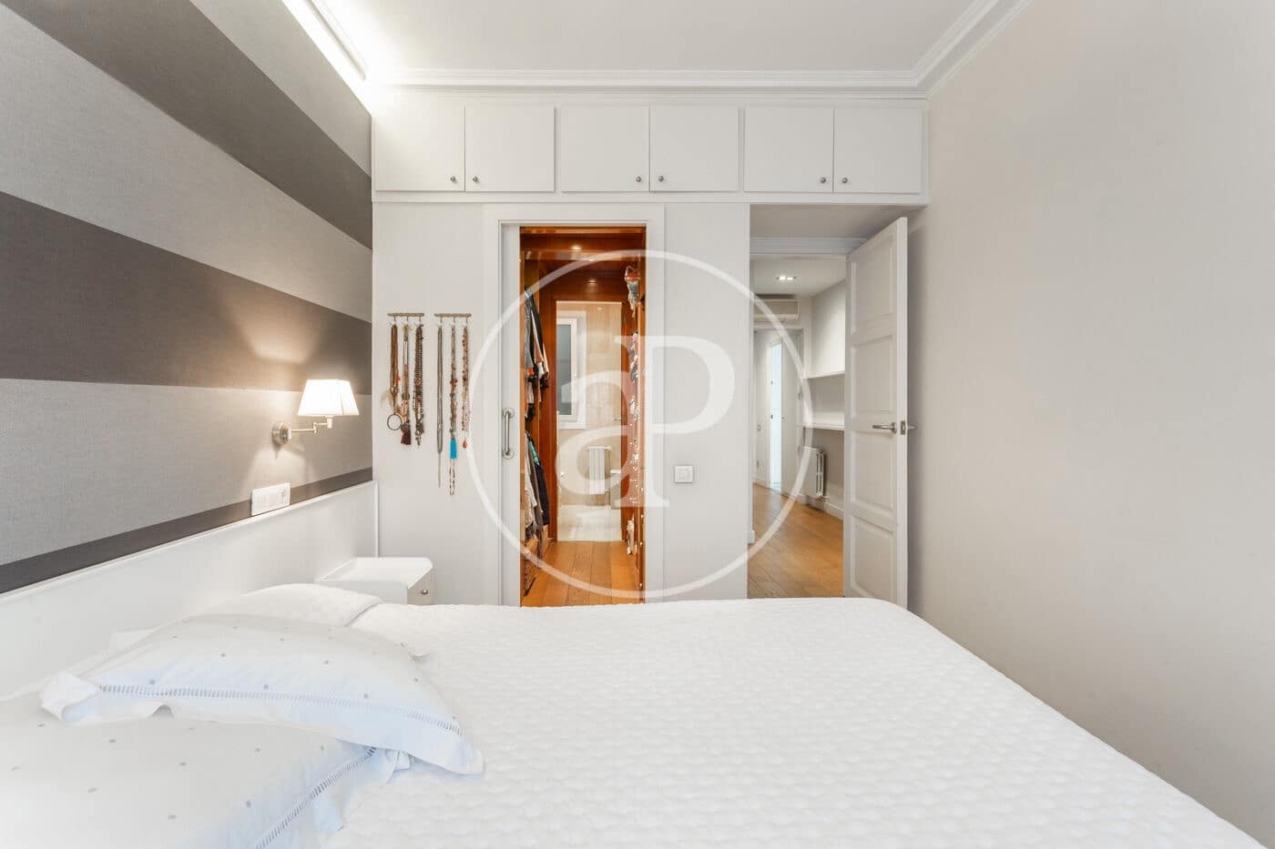4 bedroom Apartment for rent in Barcelona city - € 3,390 (Ref: 9865172)