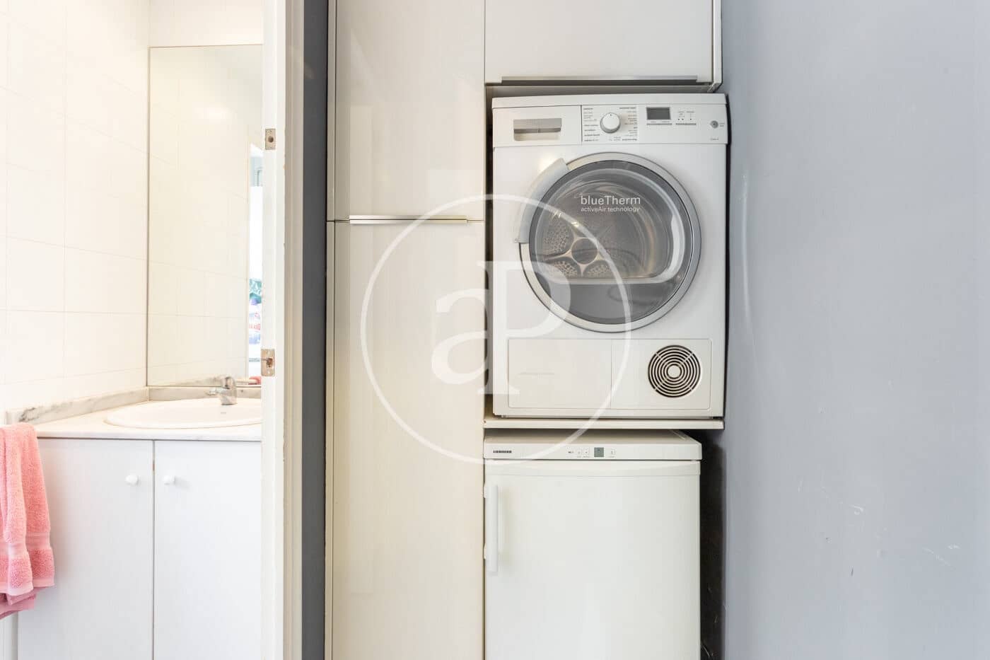 4 bedroom Apartment for rent in Barcelona city - € 3,390 (Ref: 9865172)