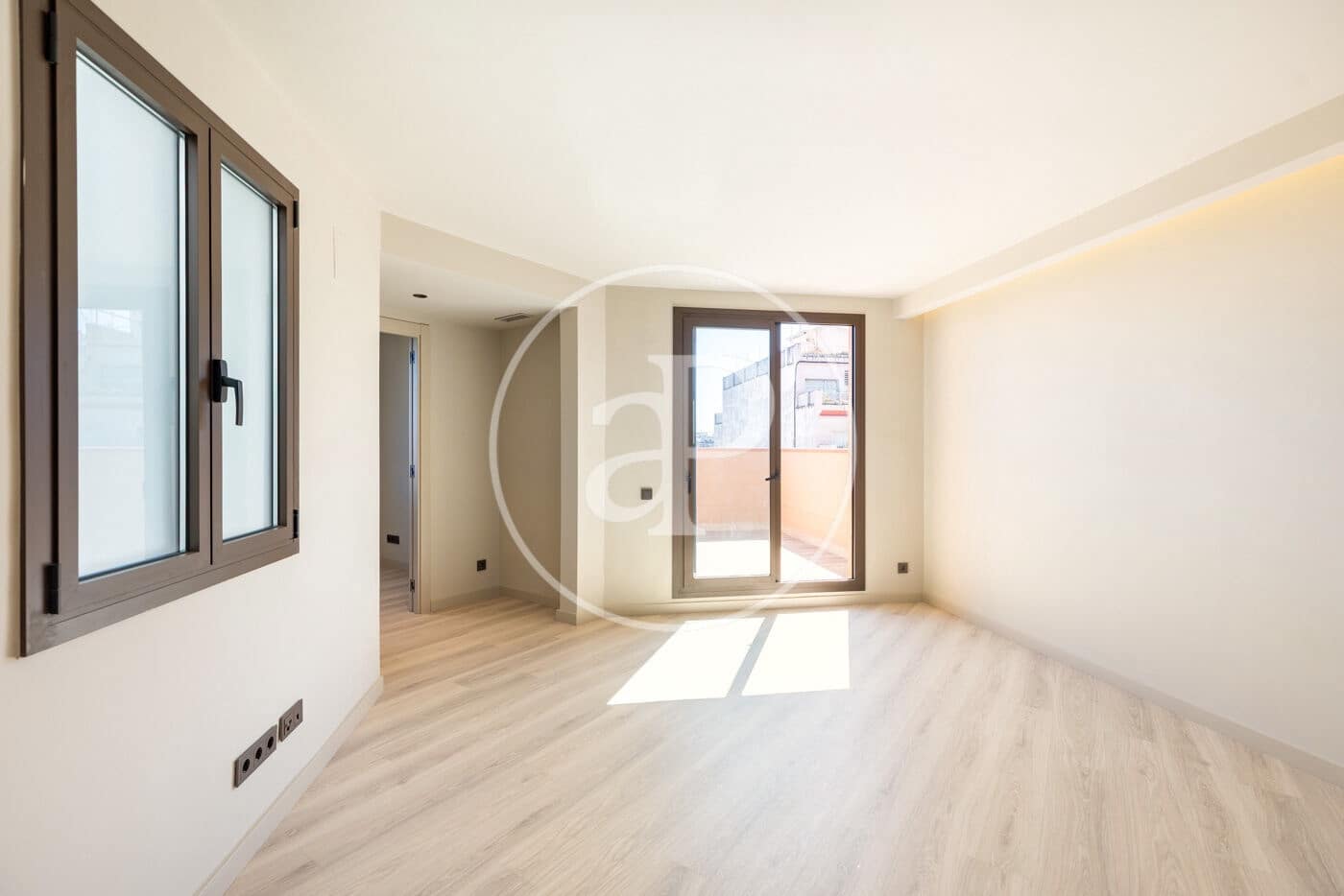 2 slaapkamer Penthouse te koop in Barcelona stad - € 860.000 (Ref: 9865173)