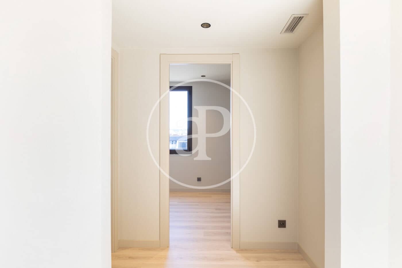 2 slaapkamer Penthouse te koop in Barcelona stad - € 860.000 (Ref: 9865173)
