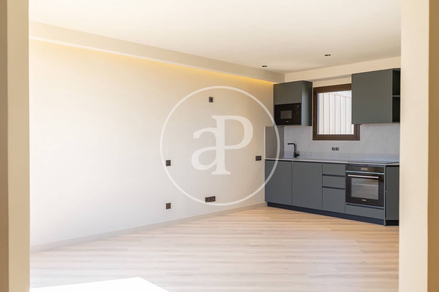 2 slaapkamer Penthouse te koop in Barcelona stad - € 860.000 (Ref: 9865173)
