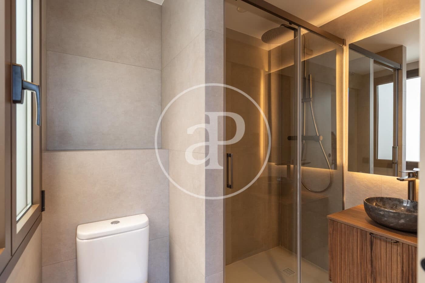2 slaapkamer Penthouse te koop in Barcelona stad - € 860.000 (Ref: 9865173)