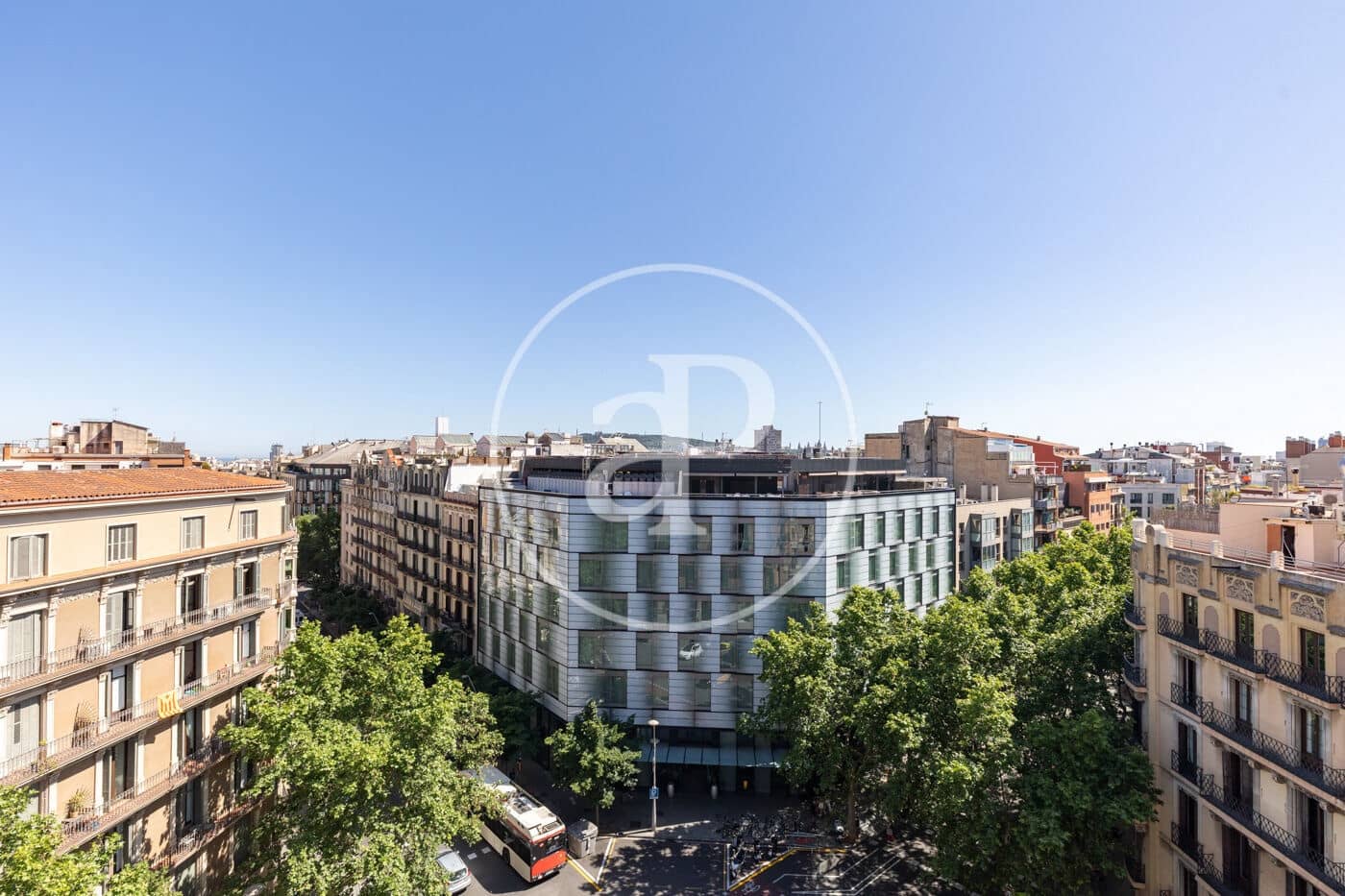 2 slaapkamer Penthouse te koop in Barcelona stad - € 860.000 (Ref: 9865173)