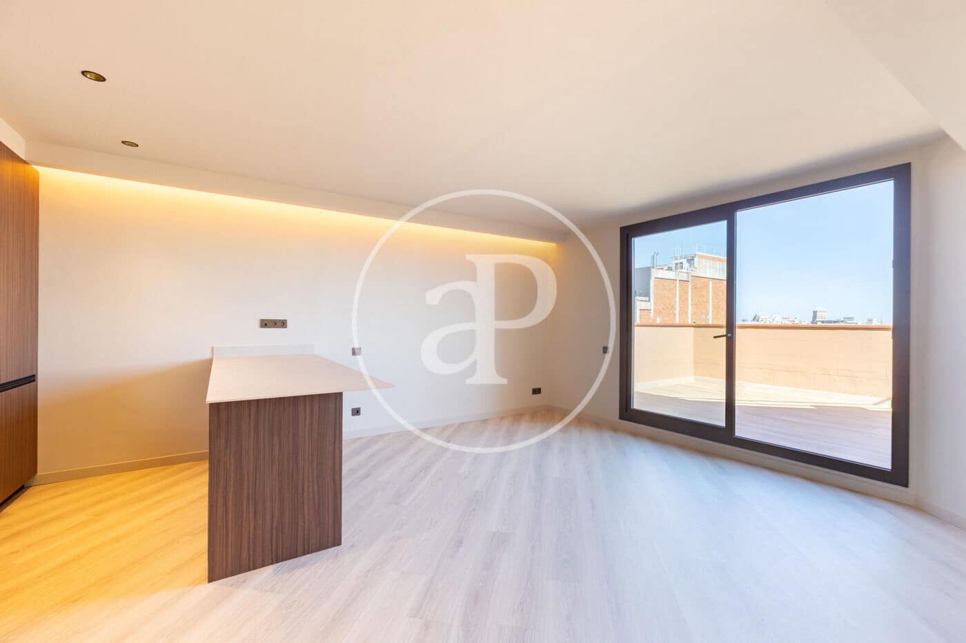 2 slaapkamer Penthouse te koop in Barcelona stad - € 900.000 (Ref: 9865174)