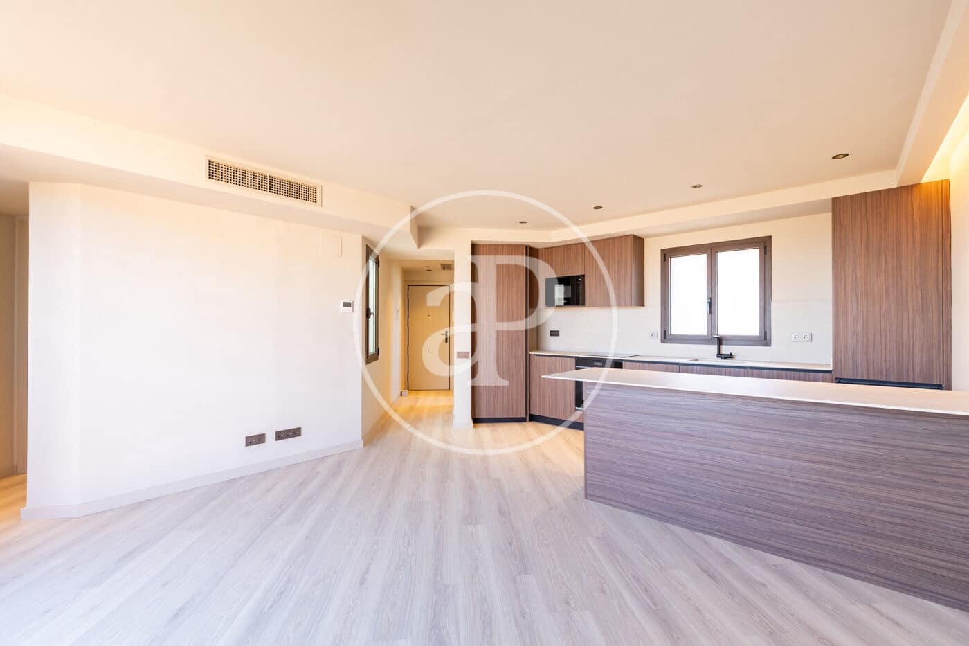 2 slaapkamer Penthouse te koop in Barcelona stad - € 900.000 (Ref: 9865174)