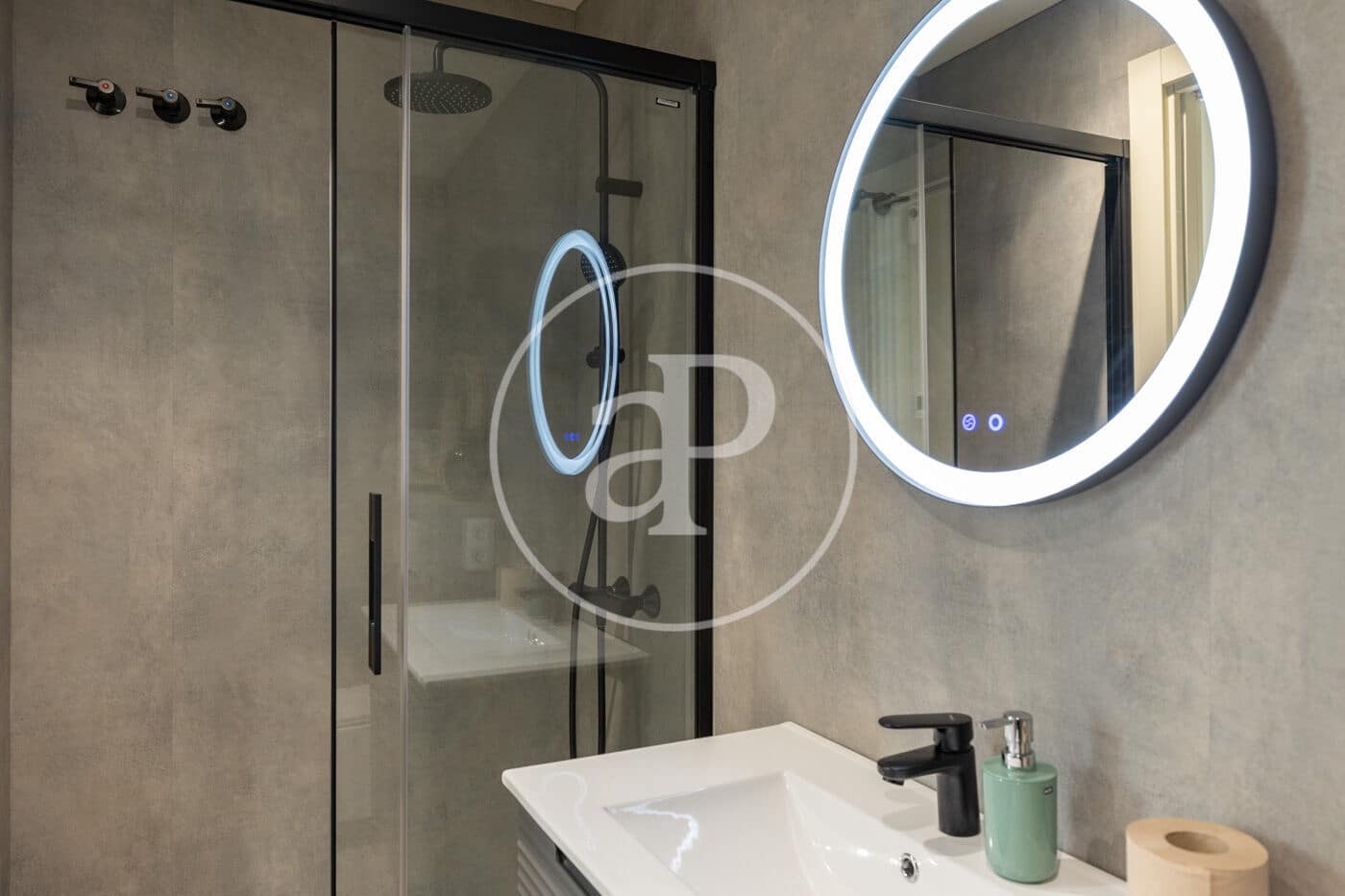 2 soverom Leilighet til salgs i Barcelona by - € 620 000 (Ref: 9865177)