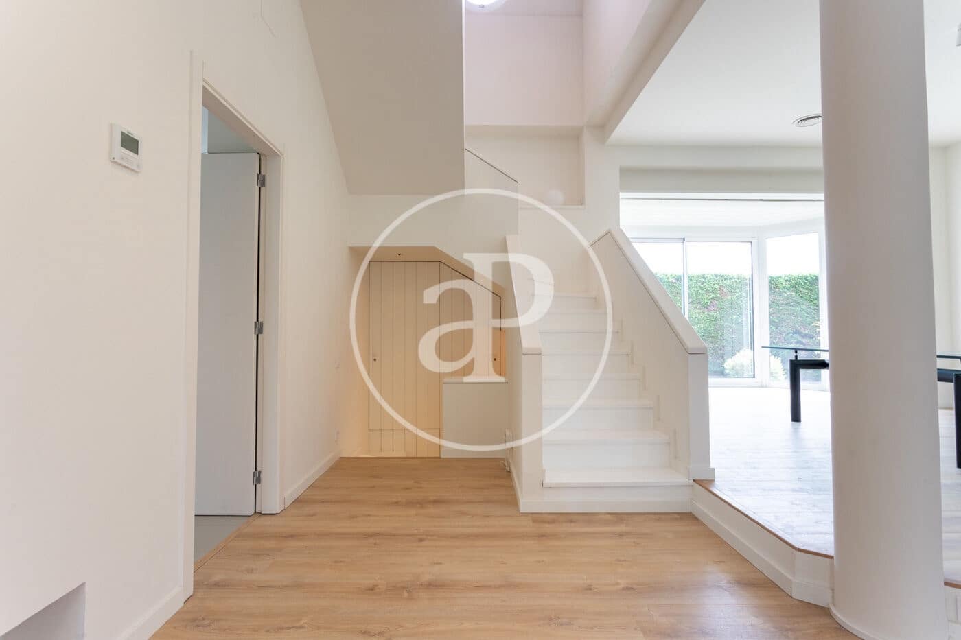 6 bedroom Villa for rent in Barcelona city with garage - € 11,500 (Ref: 9865179)