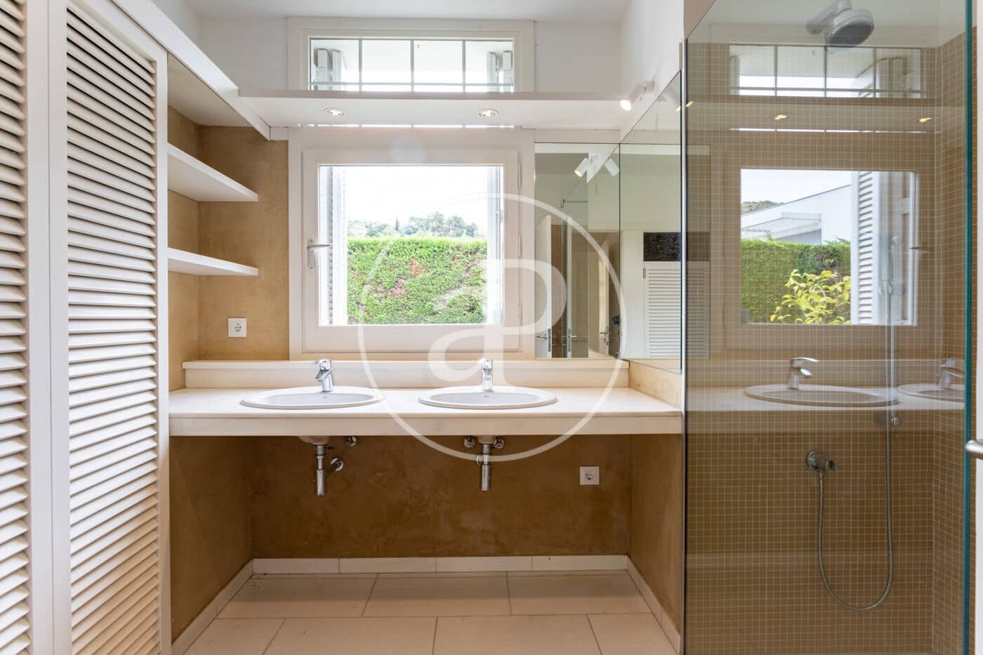 6 bedroom Villa for rent in Barcelona city with garage - € 11,500 (Ref: 9865179)