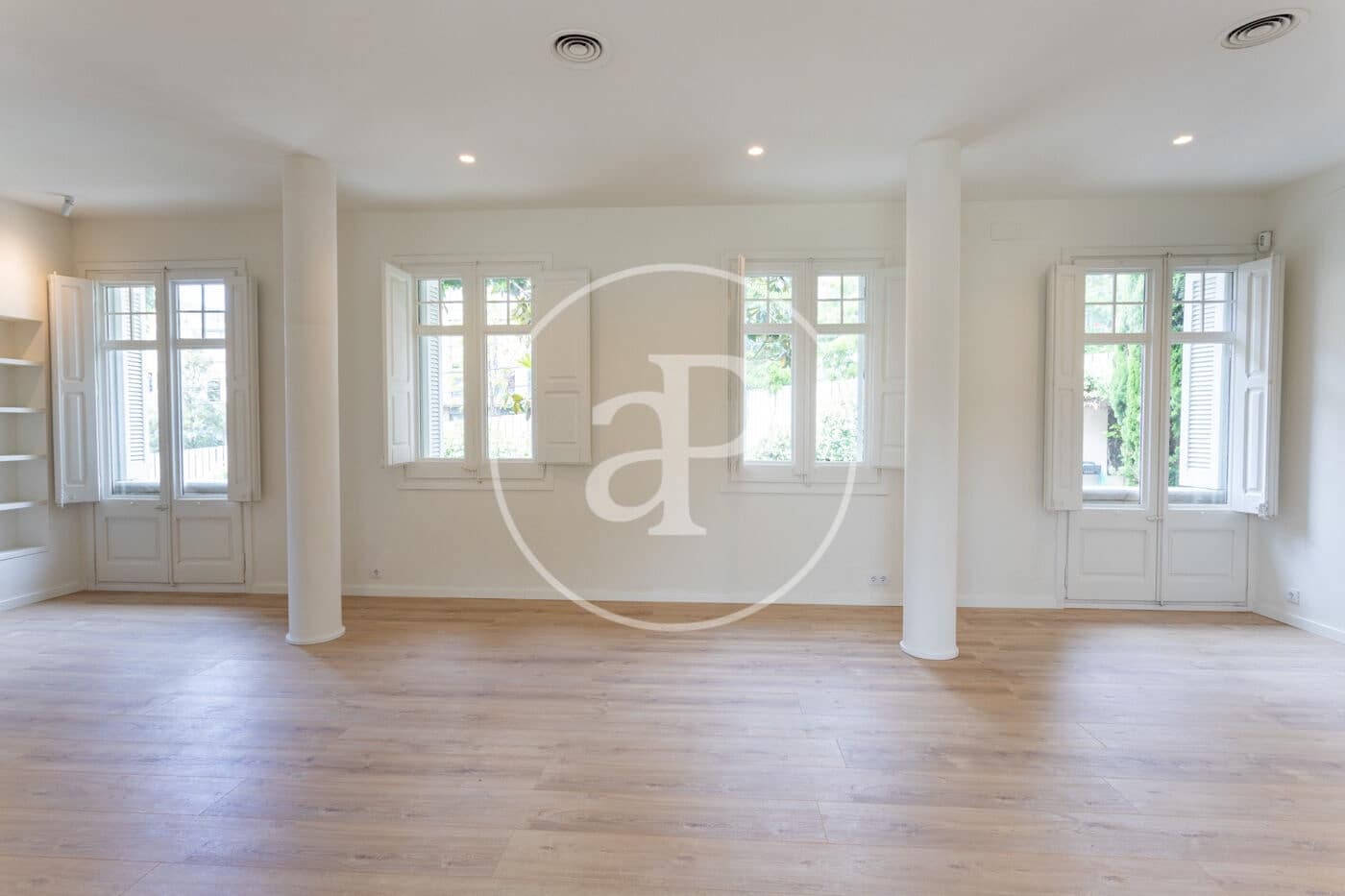 6 bedroom Villa for rent in Barcelona city with garage - € 11,500 (Ref: 9865179)