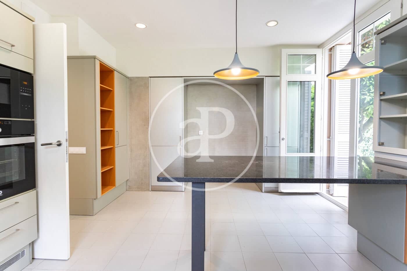 6 bedroom Villa for rent in Barcelona city with garage - € 11,500 (Ref: 9865179)