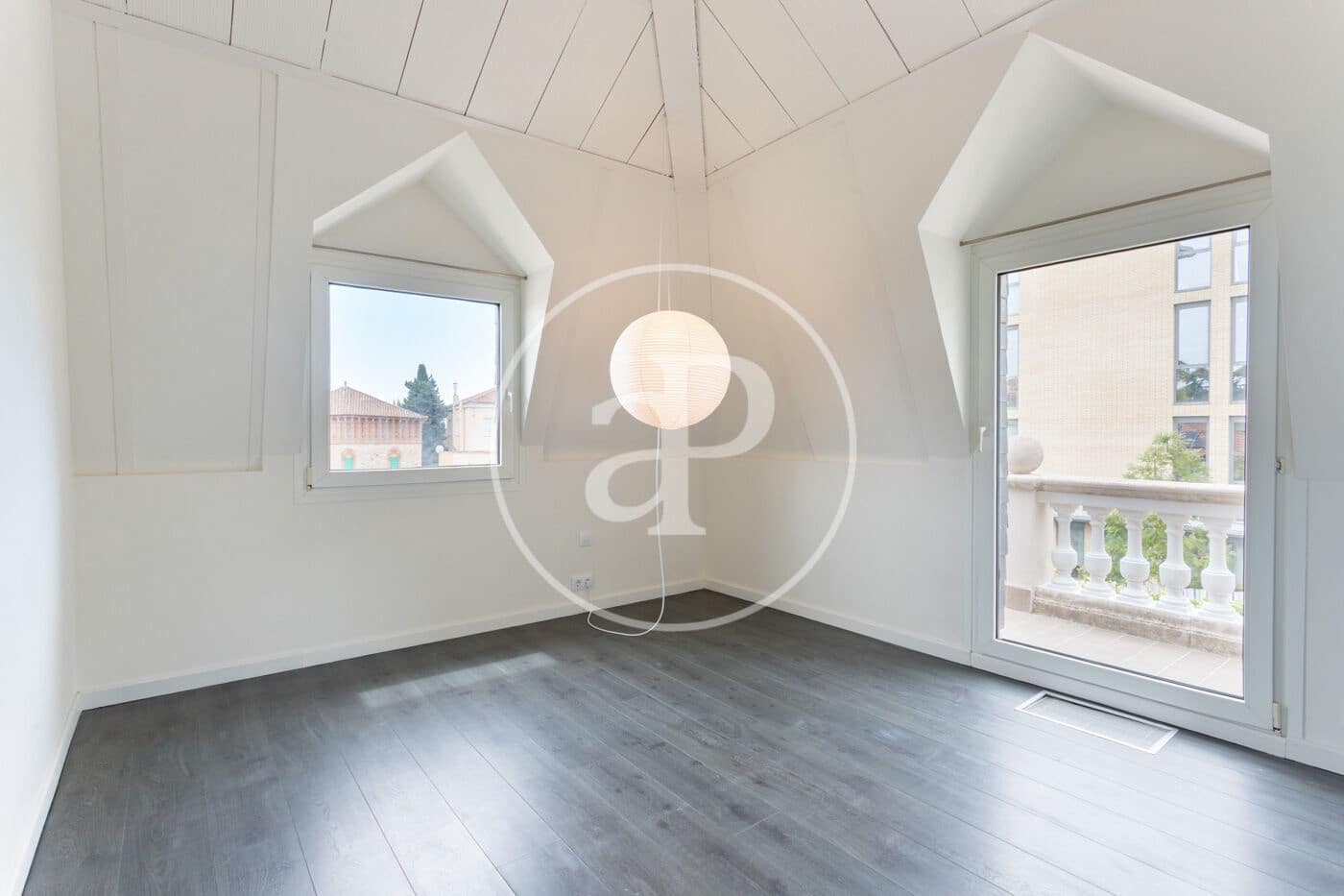 6 bedroom Villa for rent in Barcelona city with garage - € 11,500 (Ref: 9865179)