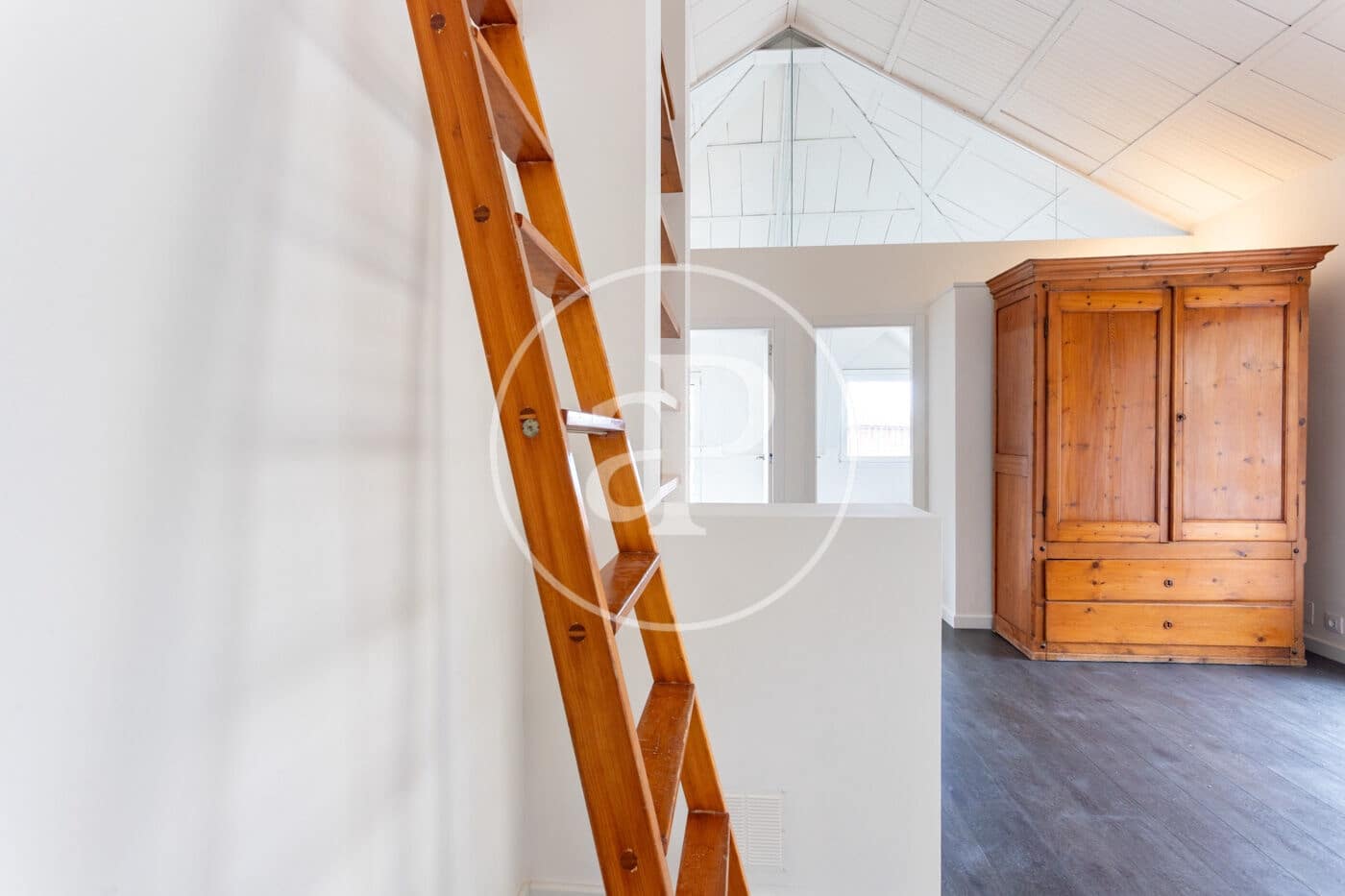 6 bedroom Villa for rent in Barcelona city with garage - € 11,500 (Ref: 9865179)