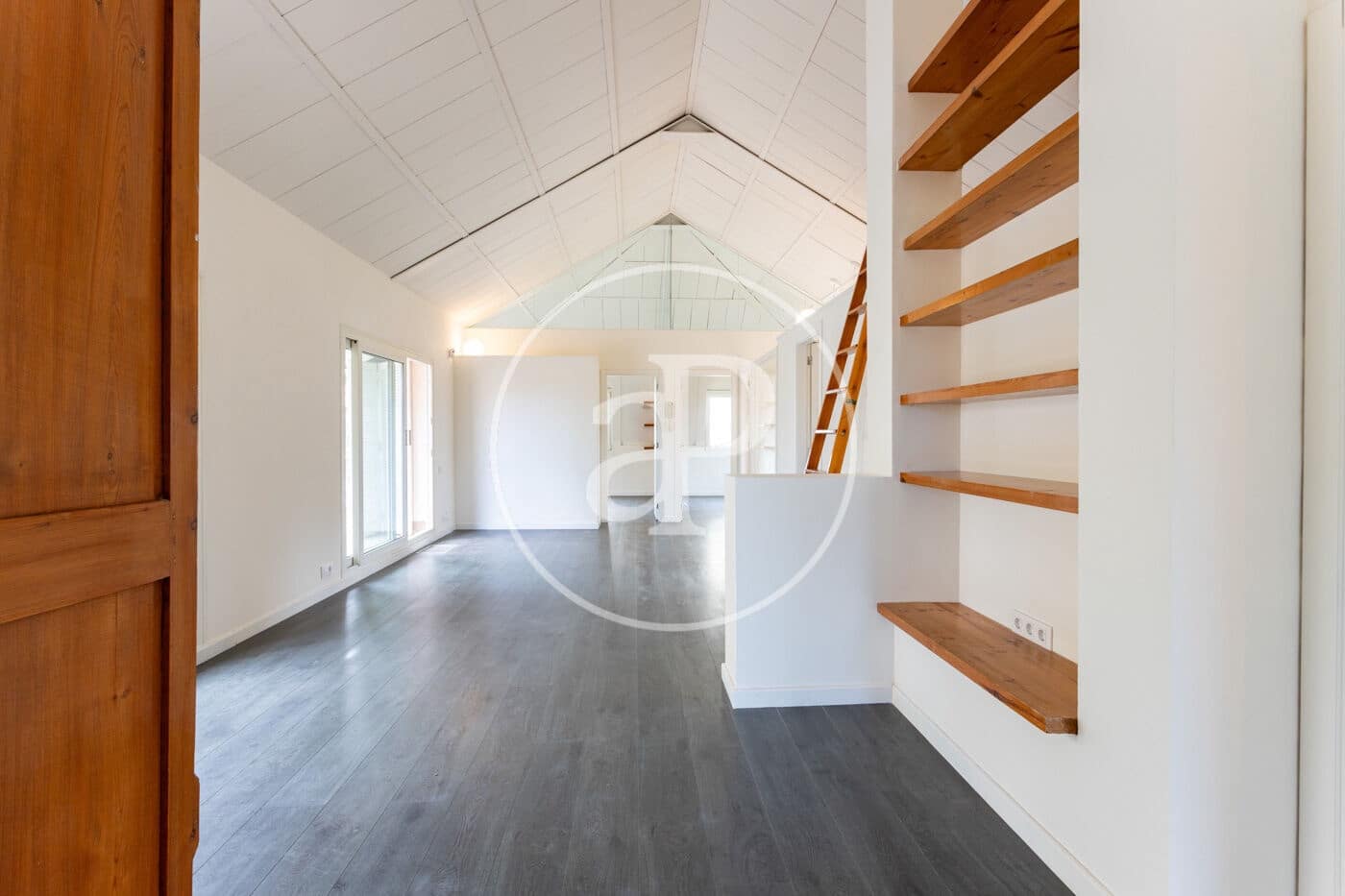 6 bedroom Villa for rent in Barcelona city with garage - € 11,500 (Ref: 9865179)