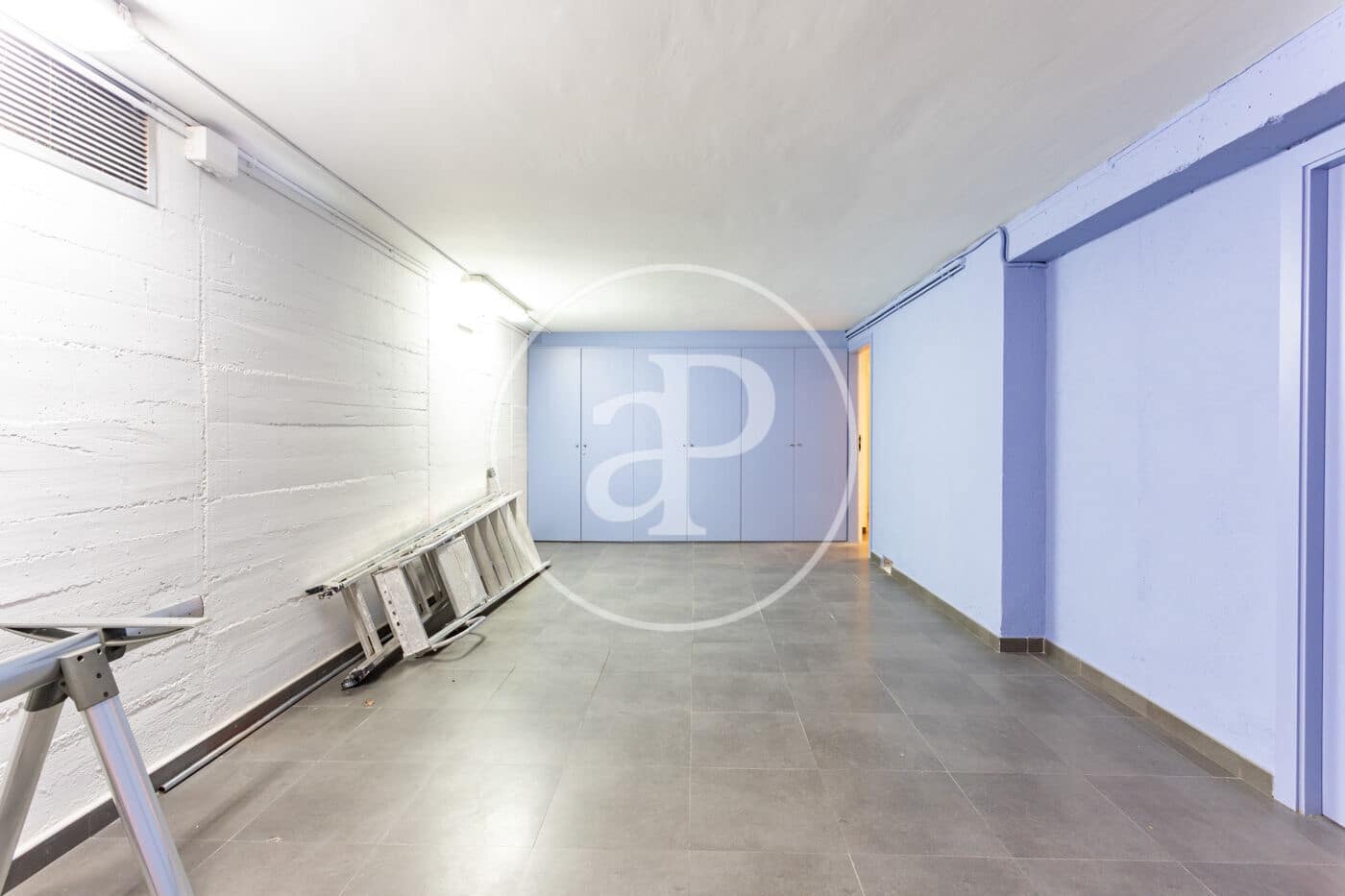 6 bedroom Villa for rent in Barcelona city with garage - € 11,500 (Ref: 9865179)
