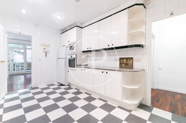 4 bedroom Apartment for rent in Sant Gervasi - Galvany, Barcelona city with garage - € 3,950 (Ref: 9866996)