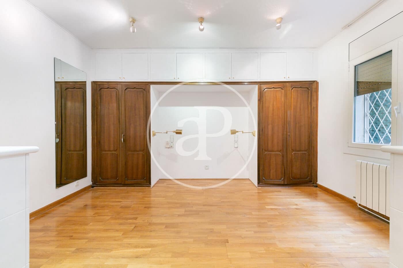 4 bedroom Apartment for rent in Barcelona city with garage - € 3,950 (Ref: 9866996)