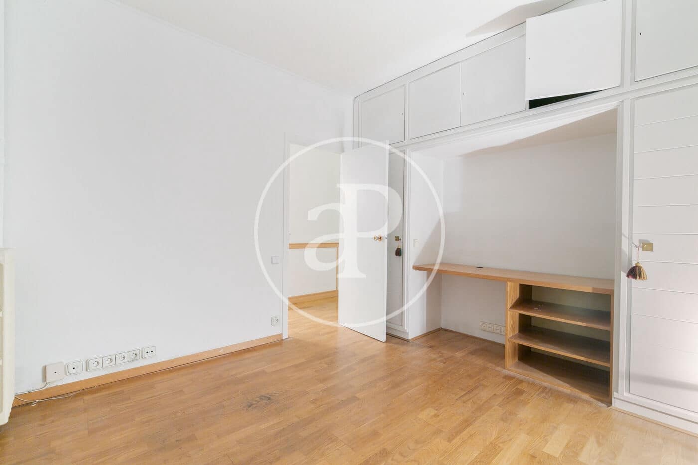 4 bedroom Apartment for rent in Barcelona city with garage - € 3,950 (Ref: 9866996)