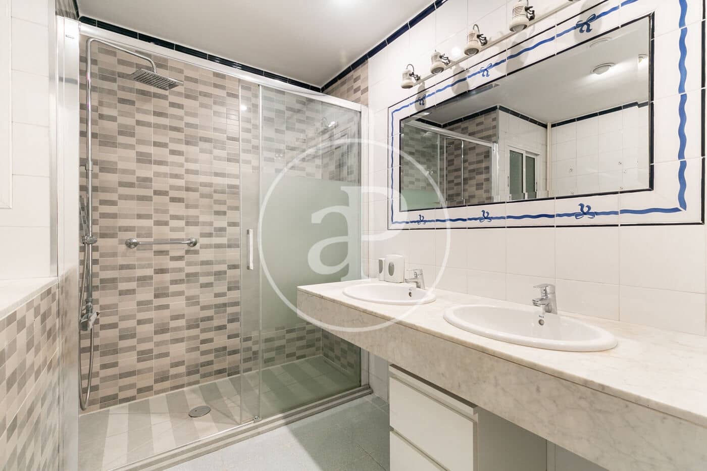 4 bedroom Apartment for rent in Barcelona city with garage - € 3,950 (Ref: 9866996)