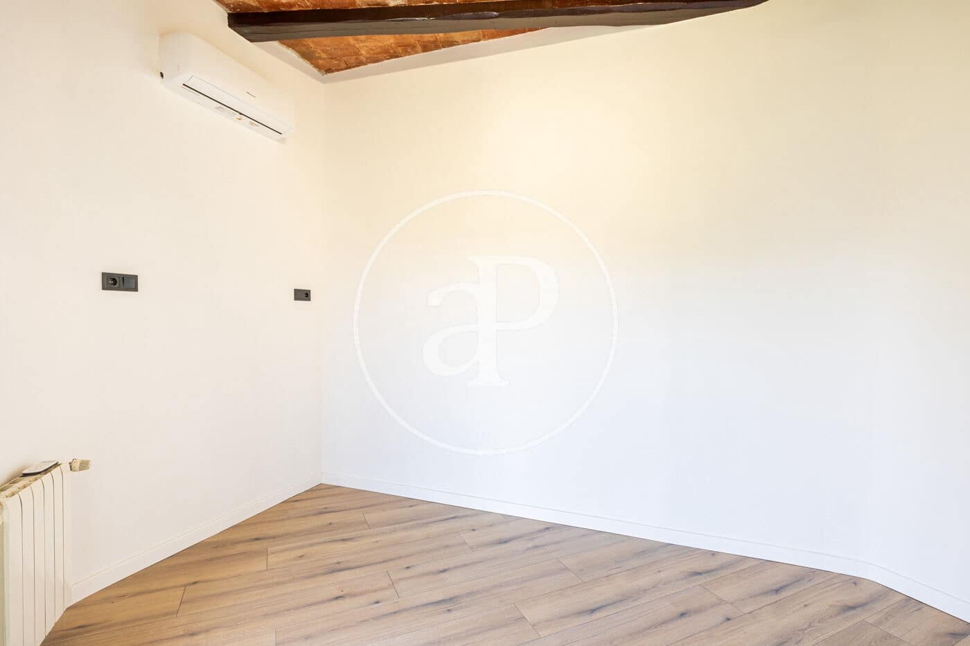 3 soveværelse Lejlighed til salg i Barcelona by - € 690.000 (Ref: 9866997)