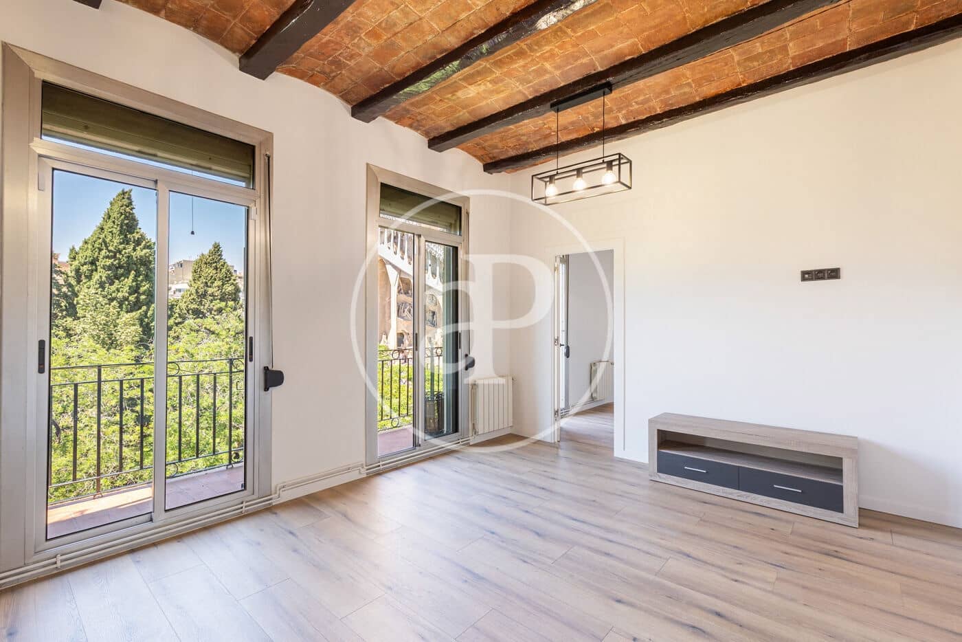 3 soveværelse Lejlighed til salg i Barcelona by - € 690.000 (Ref: 9866997)