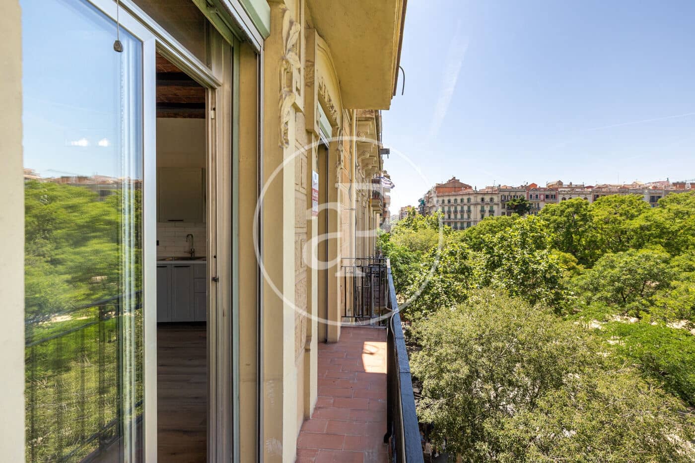 3 soveværelse Lejlighed til salg i Barcelona by - € 690.000 (Ref: 9866997)