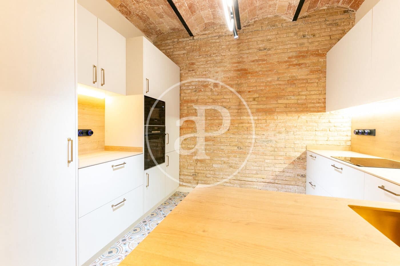2 slaapkamer Appartement te koop in Barcelona stad - € 475.000 (Ref: 9868583)