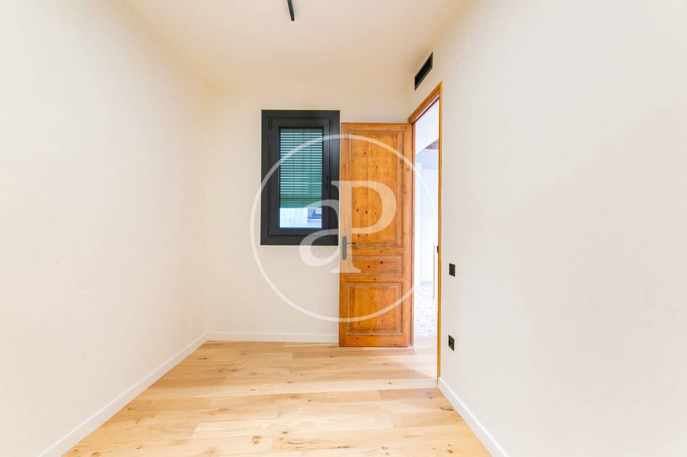 2 slaapkamer Appartement te koop in Barcelona stad - € 475.000 (Ref: 9868583)