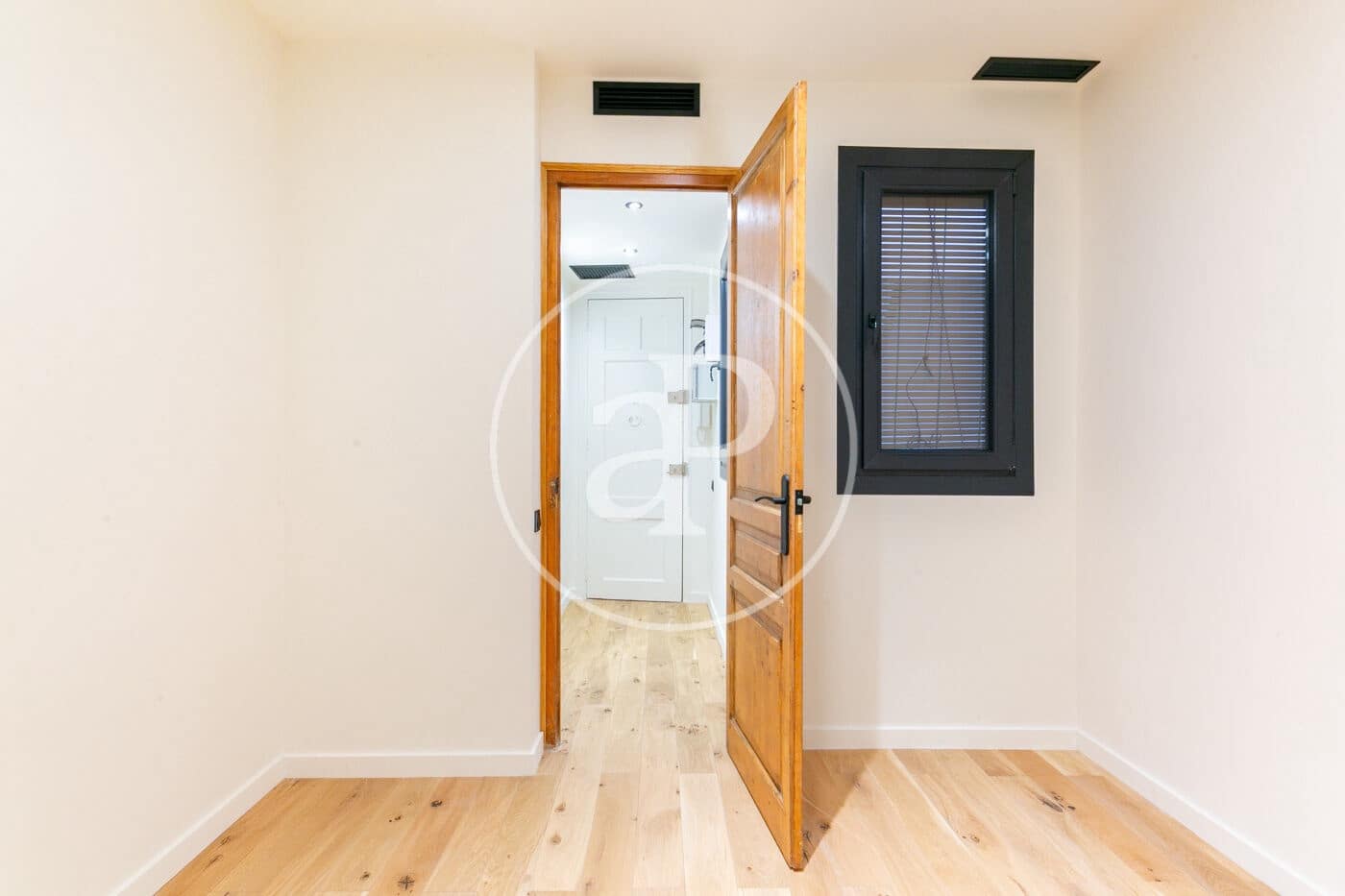 2 slaapkamer Appartement te koop in Barcelona stad - € 475.000 (Ref: 9868583)