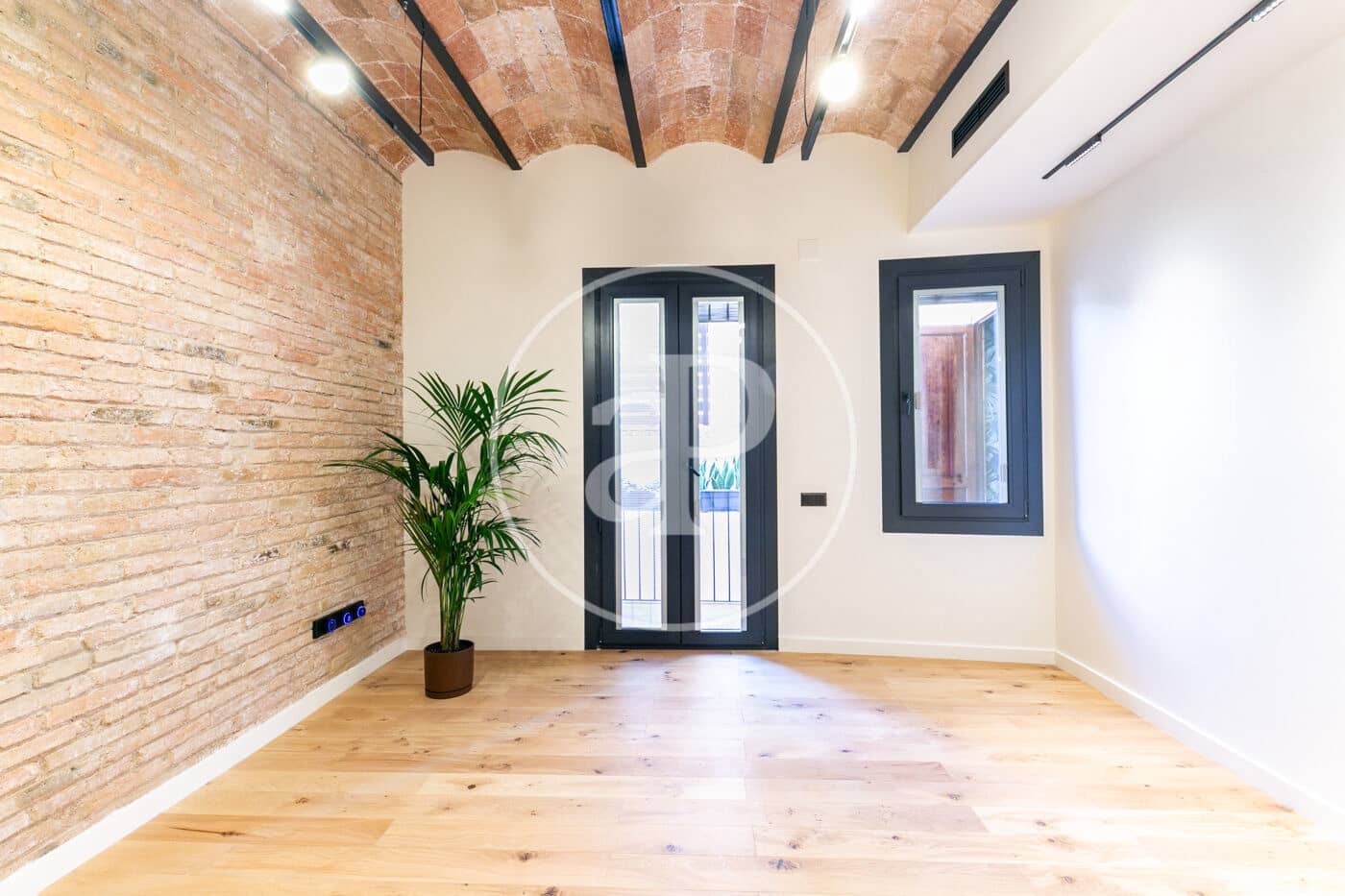 2 slaapkamer Appartement te koop in Barcelona stad - € 475.000 (Ref: 9868583)
