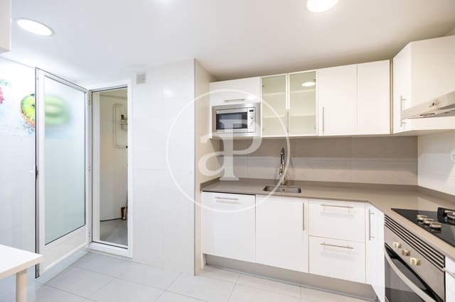 4 sypialnia Apartament na sprzedaż w La Sagrada Família, Miasto Barcelona - 550 000 € (Ref: 9868584)