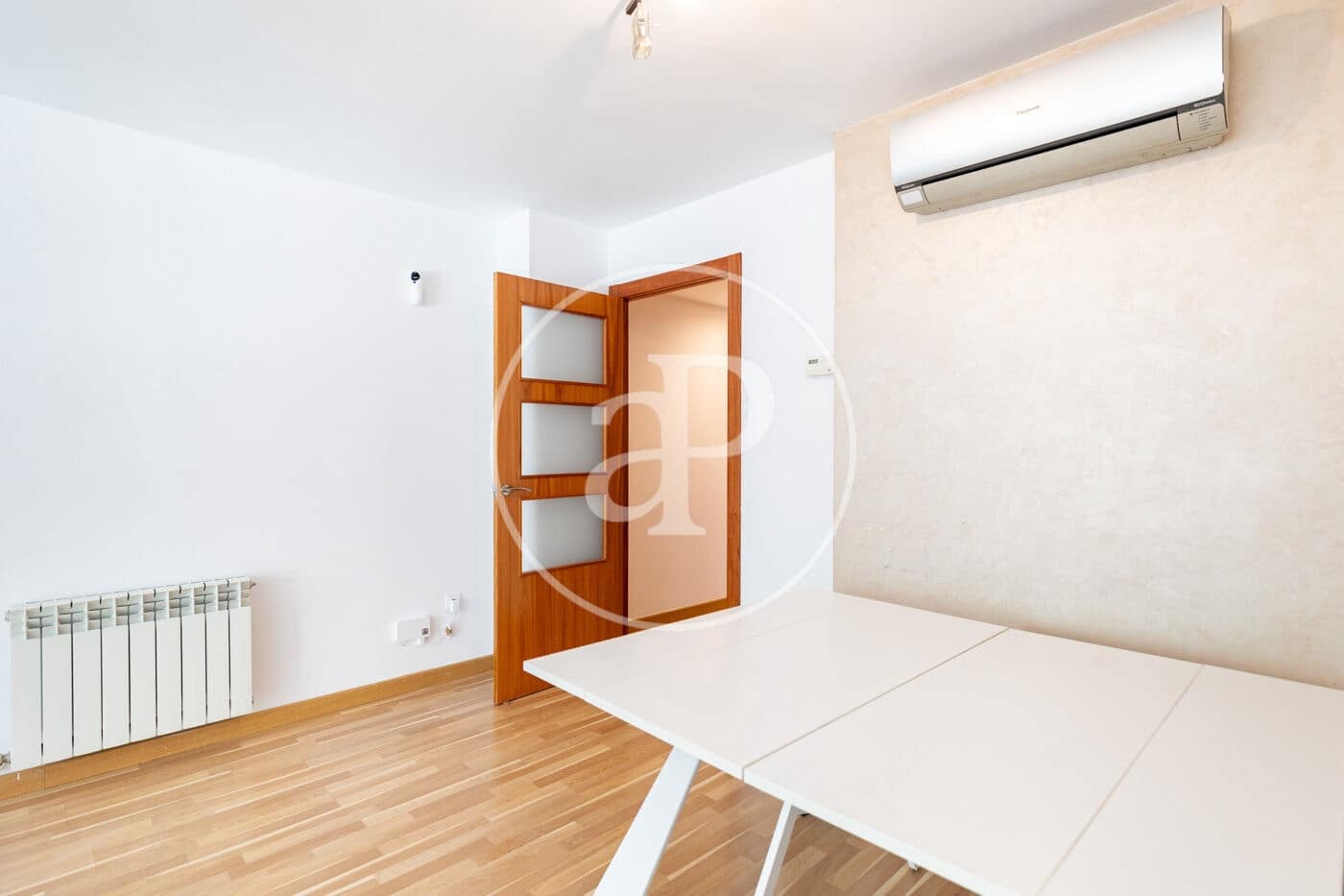 4 slaapkamer Appartement te koop in Barcelona stad - € 550.000 (Ref: 9868584)