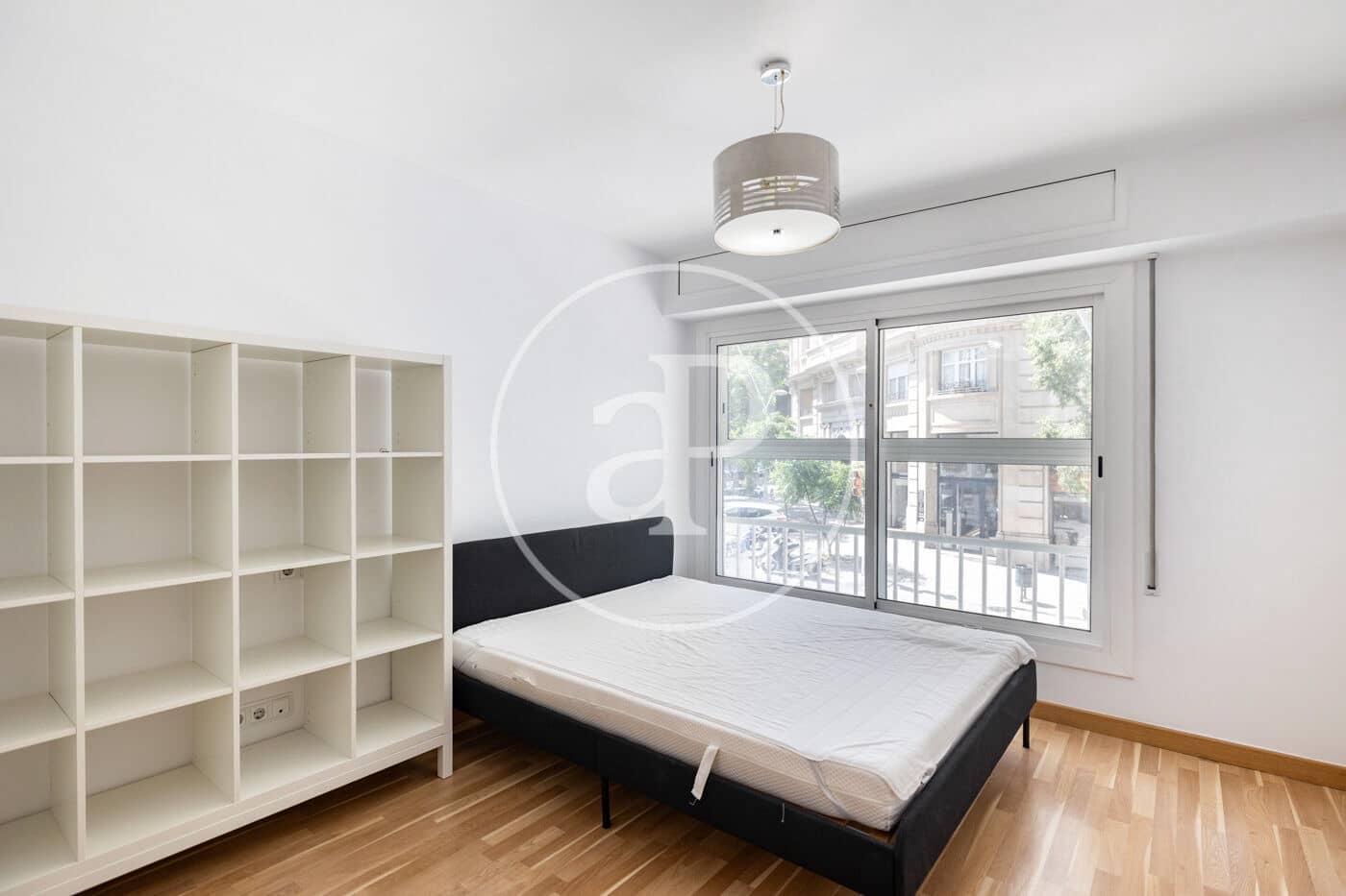 4 slaapkamer Appartement te koop in Barcelona stad - € 550.000 (Ref: 9868584)