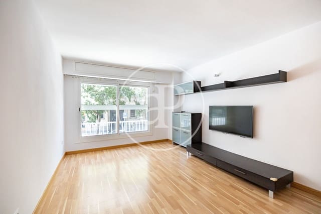 4 sypialnia Apartament na sprzedaż w La Sagrada Família, Miasto Barcelona - 550 000 € (Ref: 9868584)