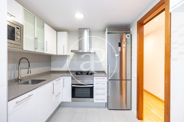 4 sypialnia Apartament na sprzedaż w La Sagrada Família, Miasto Barcelona - 550 000 € (Ref: 9868584)