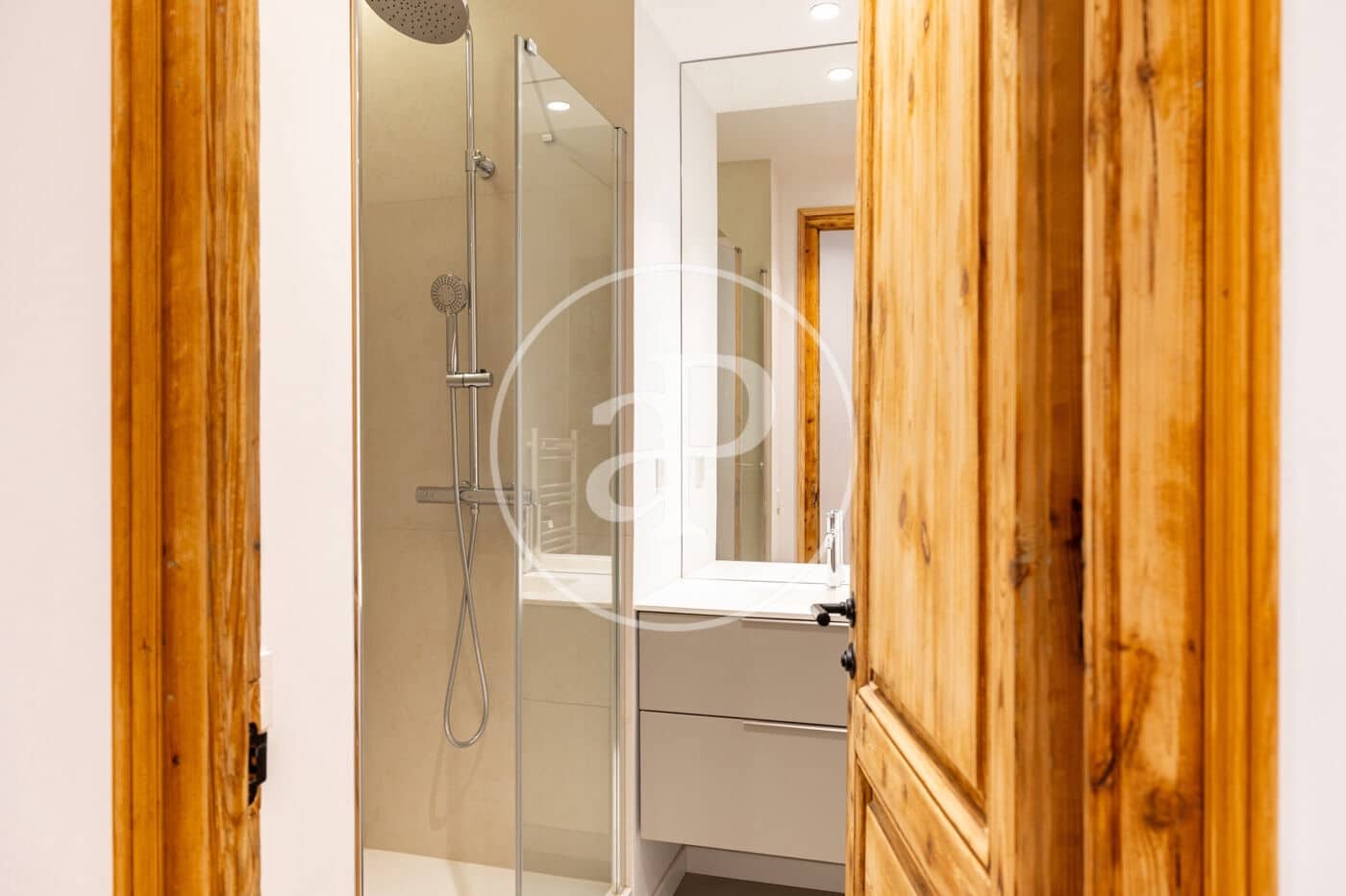 3 sypialnia Apartament na sprzedaż w Miasto Barcelona - 1 350 000 € (Ref: 9873495)