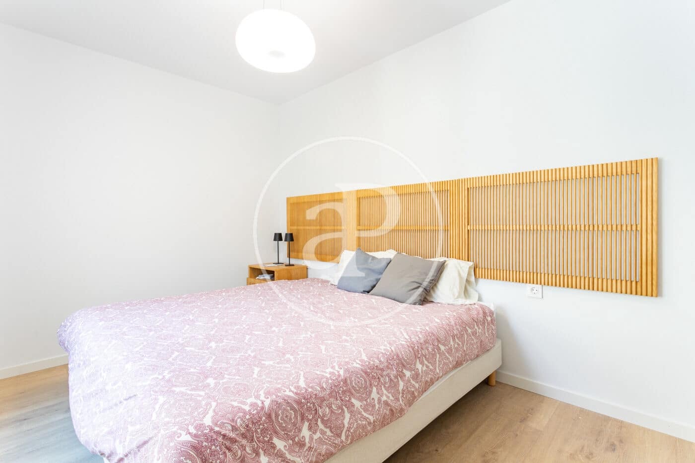 2 slaapkamer Penthouse te huur in Barcelona stad - € 4.500 (Ref: 9873497)
