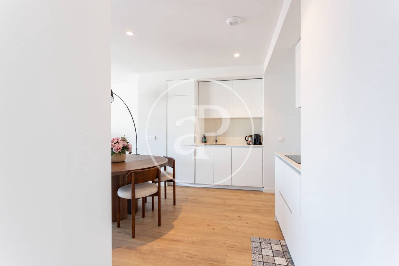 2 slaapkamer Penthouse te huur in Barcelona stad - € 4.500 (Ref: 9873497)
