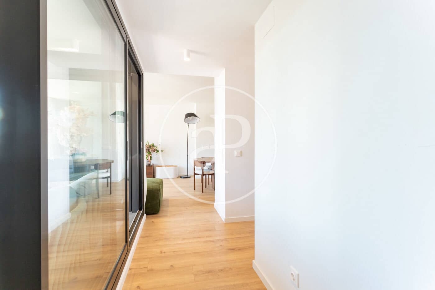 2 slaapkamer Penthouse te huur in Barcelona stad - € 4.500 (Ref: 9873497)