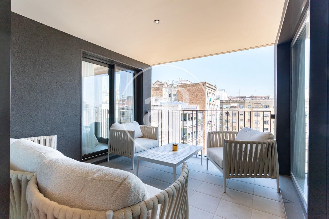 2 slaapkamer Penthouse te huur in Barcelona stad - € 4.500 (Ref: 9873497)