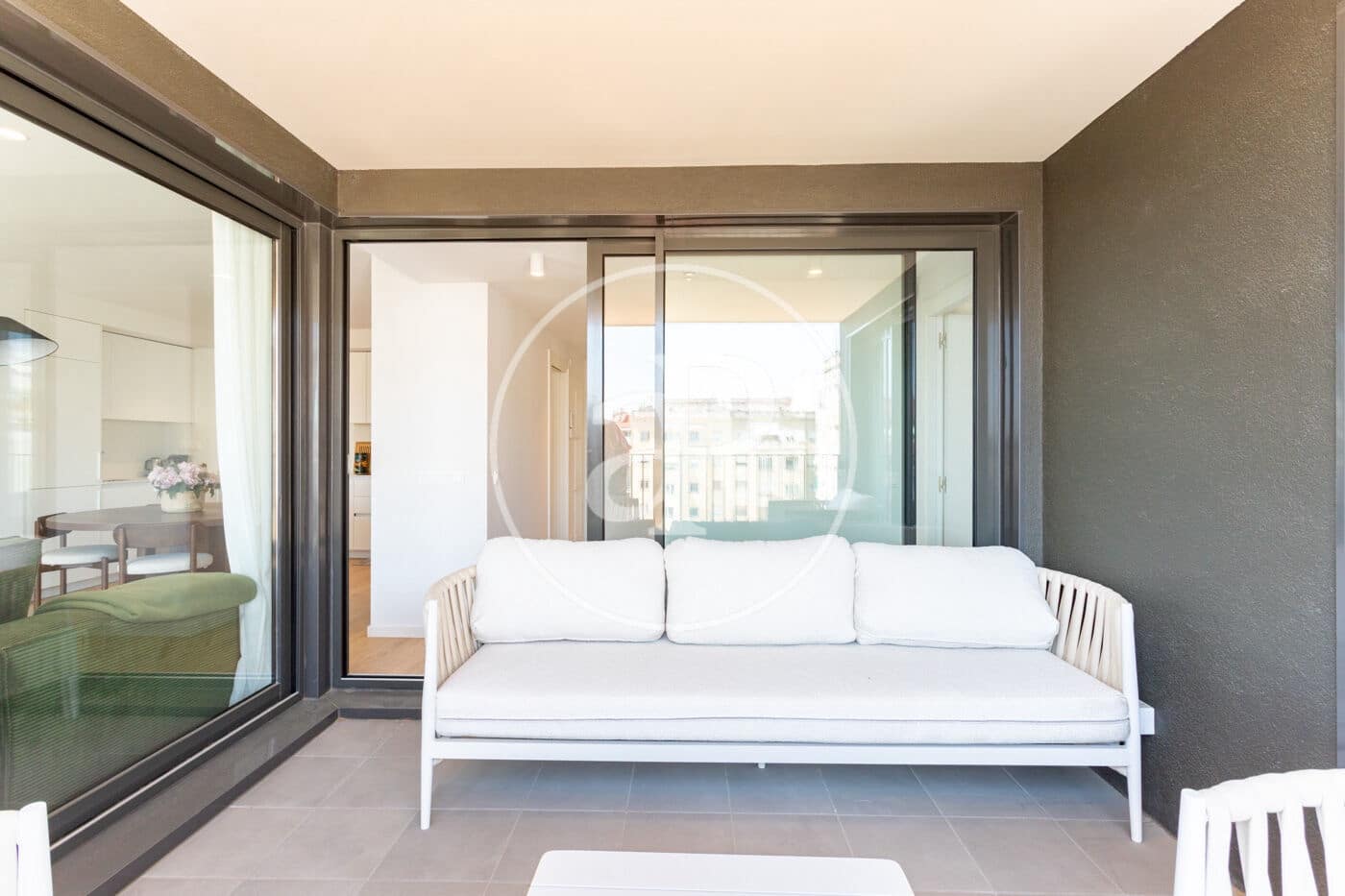 2 slaapkamer Penthouse te huur in Barcelona stad - € 4.500 (Ref: 9873497)