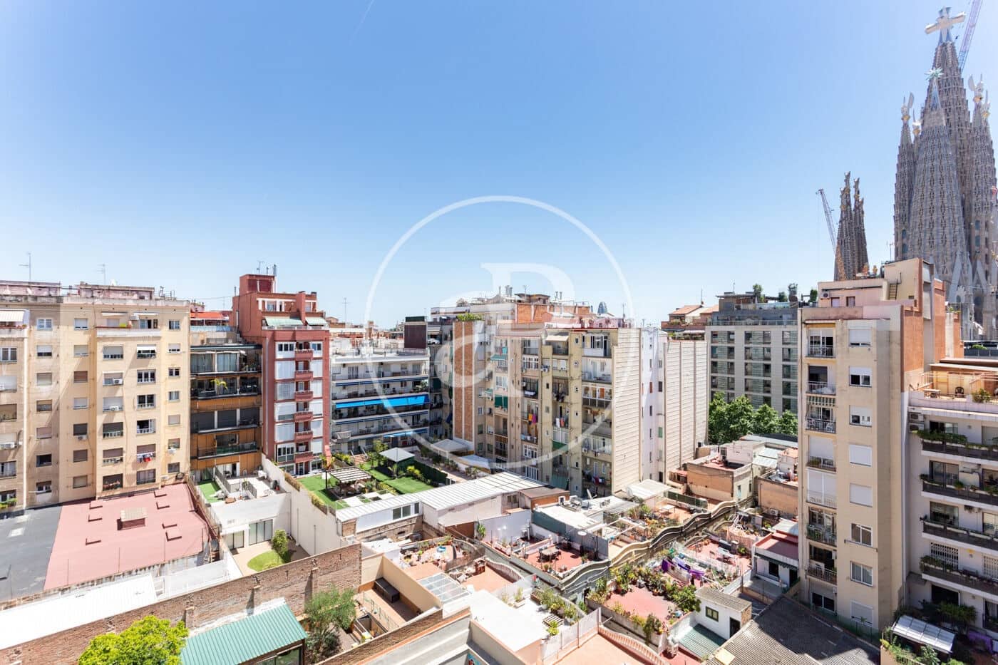 2 slaapkamer Penthouse te huur in Barcelona stad - € 4.500 (Ref: 9873497)