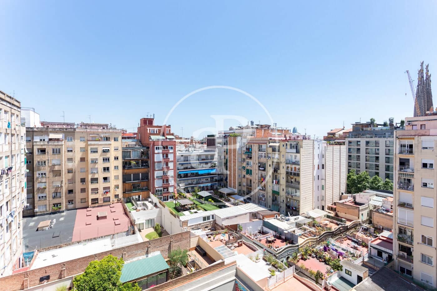 2 slaapkamer Penthouse te huur in Barcelona stad - € 4.500 (Ref: 9873497)