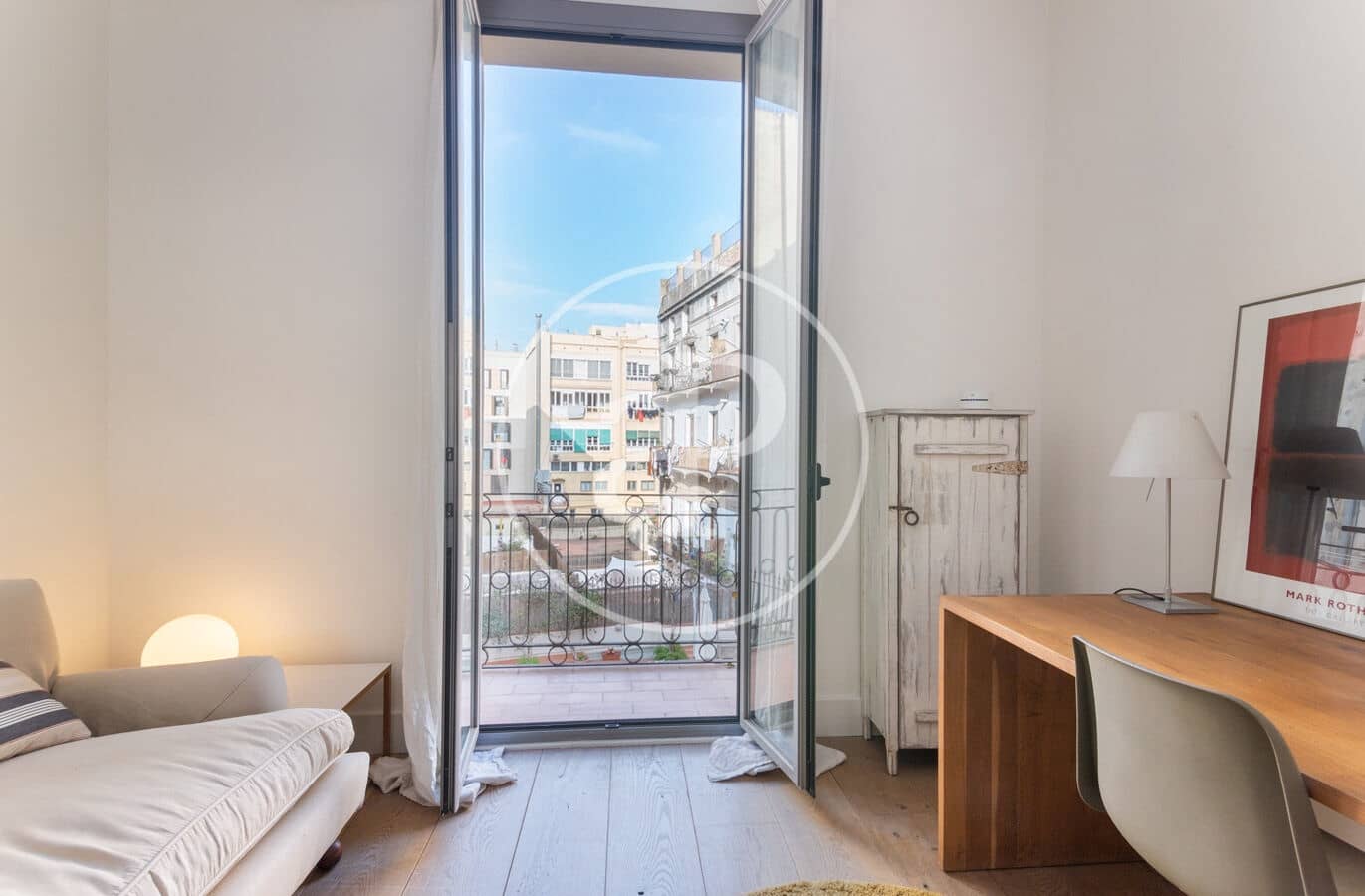 3 slaapkamer Appartement te huur in Barcelona stad - € 2.686 (Ref: 9873498)