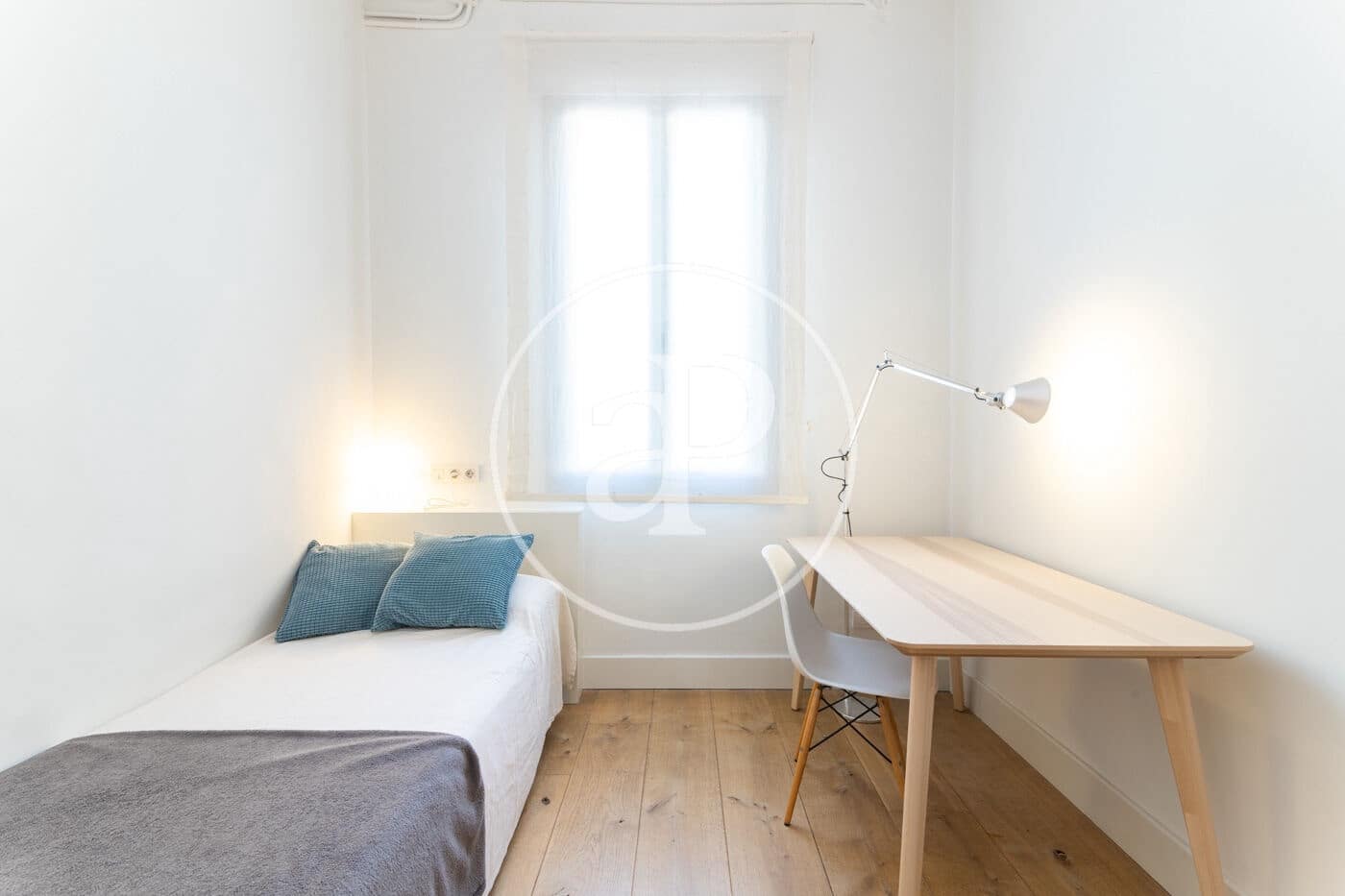 3 slaapkamer Appartement te huur in Barcelona stad - € 2.686 (Ref: 9873498)