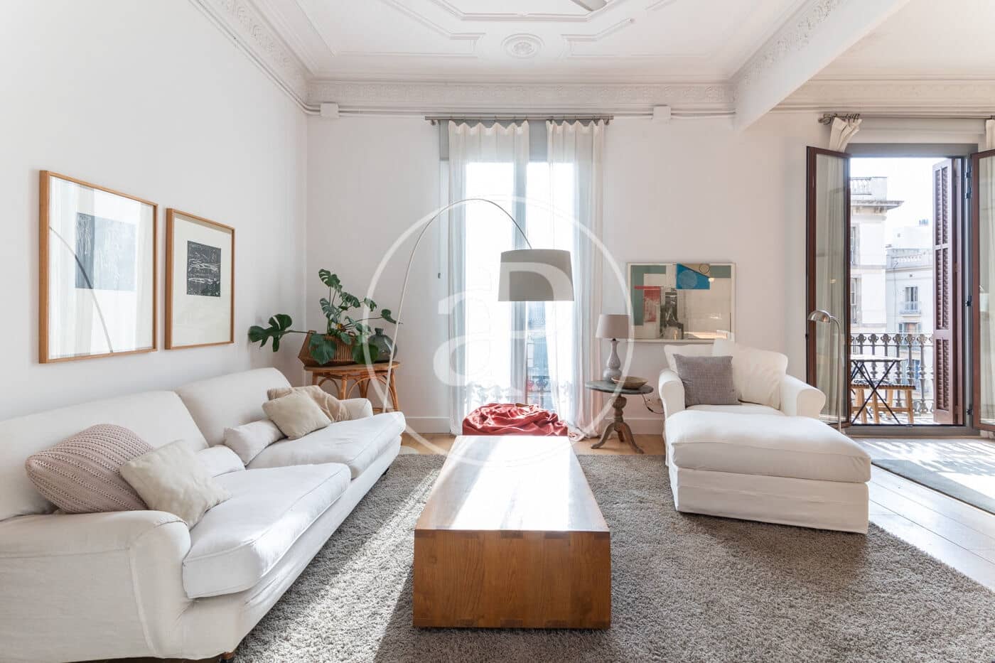 3 slaapkamer Appartement te huur in Barcelona stad - € 2.686 (Ref: 9873498)